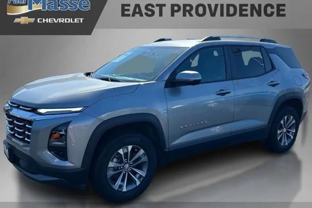 2025 Chevrolet Equinox LT photo 1