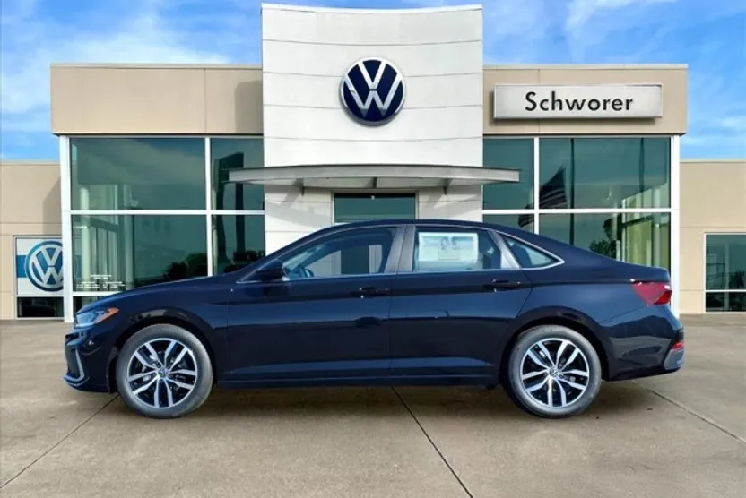 2026 Volkswagen Jetta SE photo 1