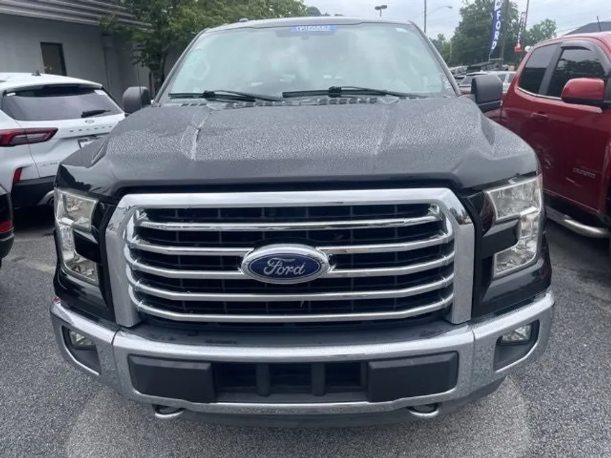 2015 Ford F-150 XLT photo 1