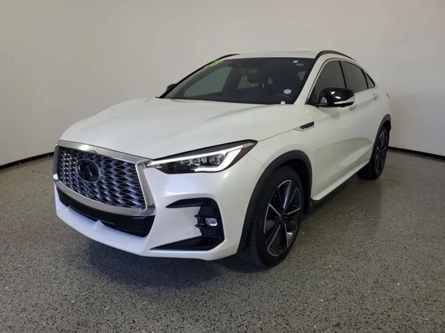 2023 Infiniti QX55 Essential photo 1