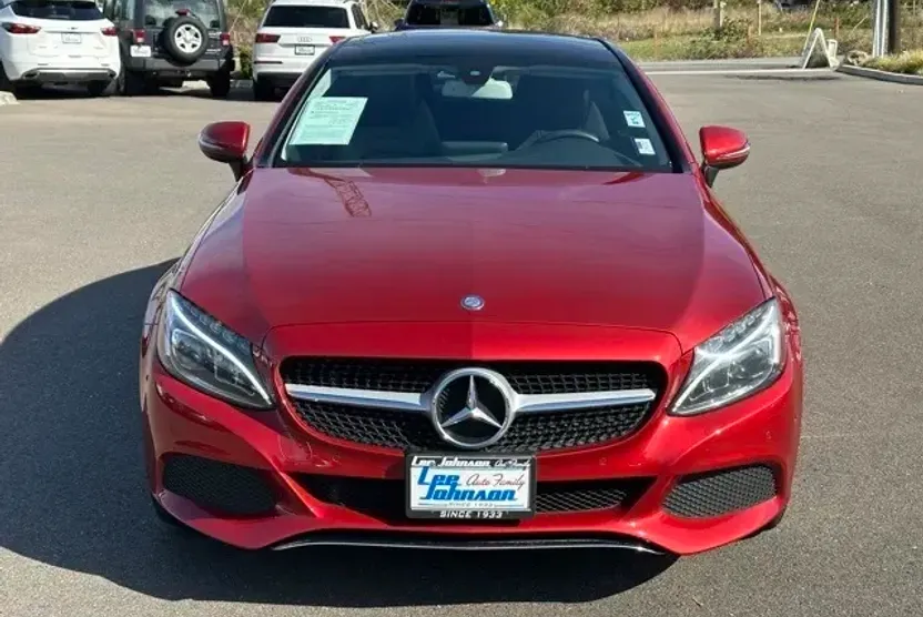 2017 Mercedes Benz C 300 4MATIC Coupe photo 1