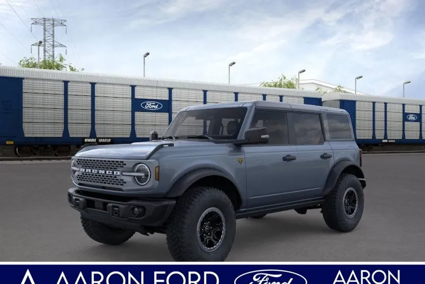 2025 Ford Bronco Badlands photo 1