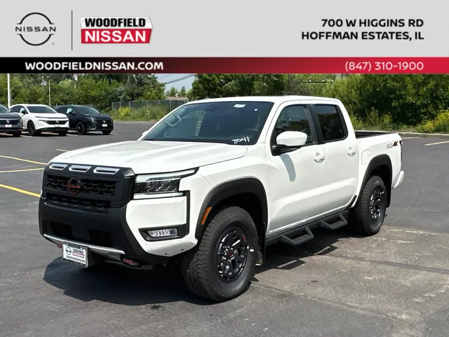 2025 Nissan Frontier PRO-4X Crew Cab photo 1