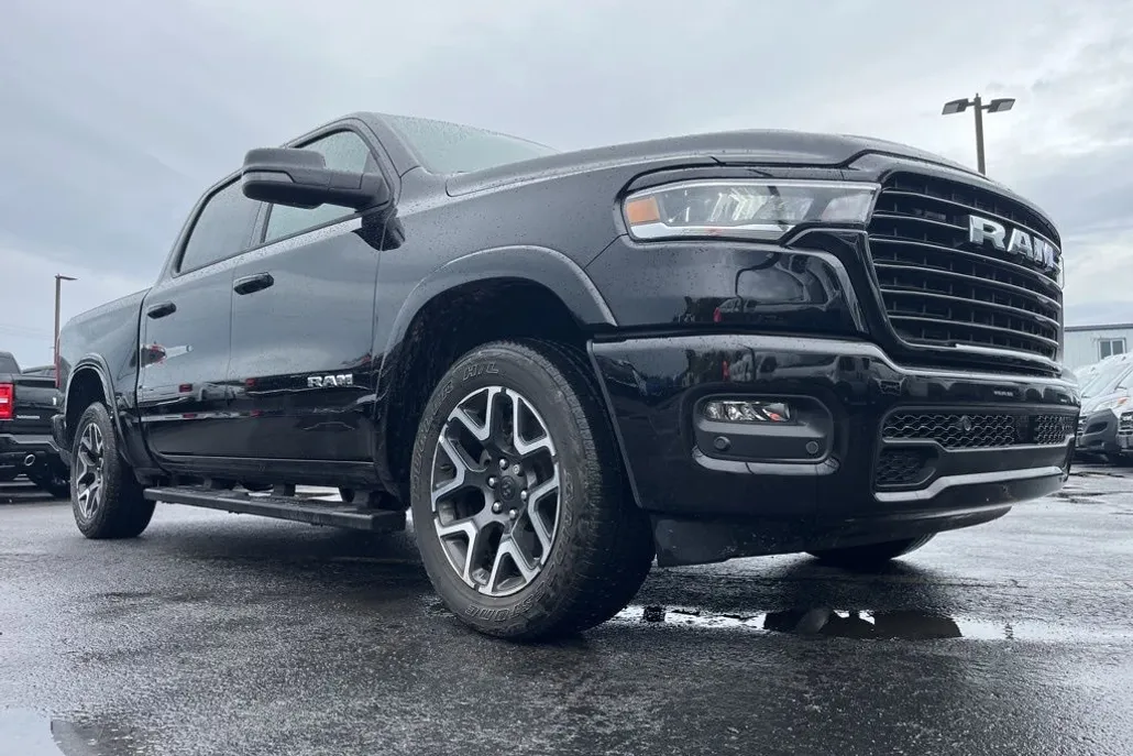 2025 Ram 1500 Laramie photo 1