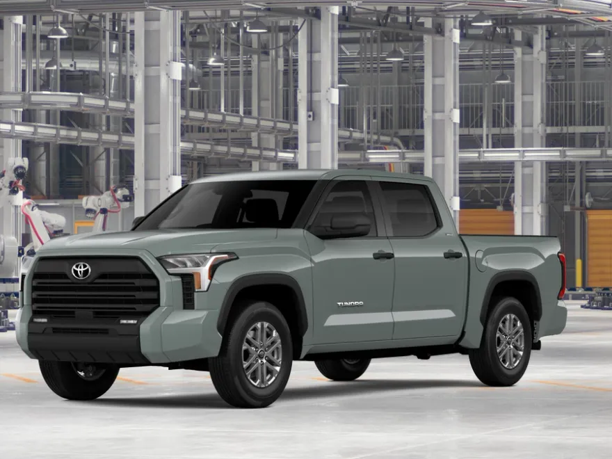 2026 Toyota Tundra SR5 CrewMax photo 1