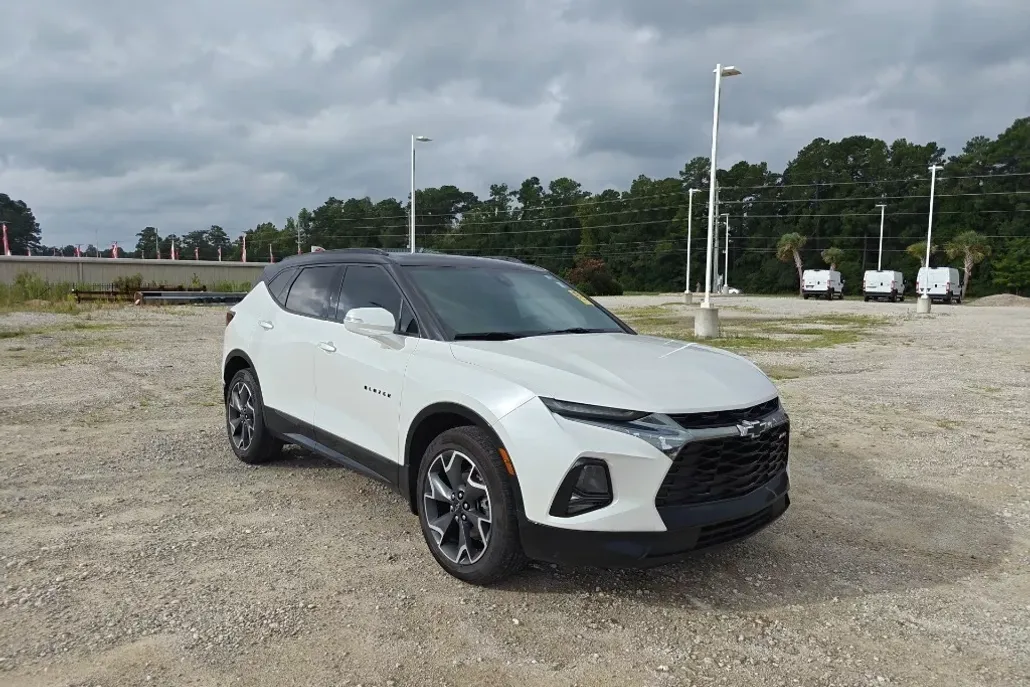 2022 Chevrolet Blazer RS photo 1