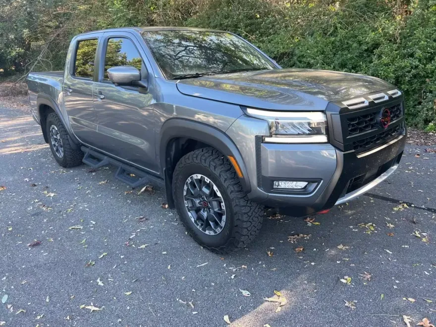 2025 Nissan Frontier PRO-4X photo 1