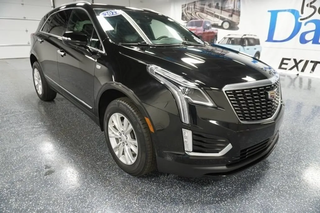 2022 Cadillac XT5 Luxury photo 1