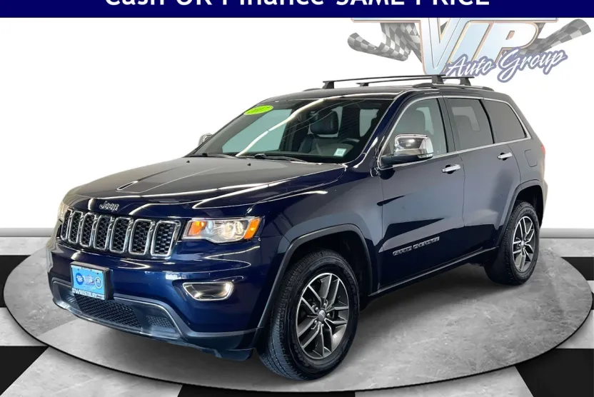 2017 Jeep Grand Cherokee Limited photo 1