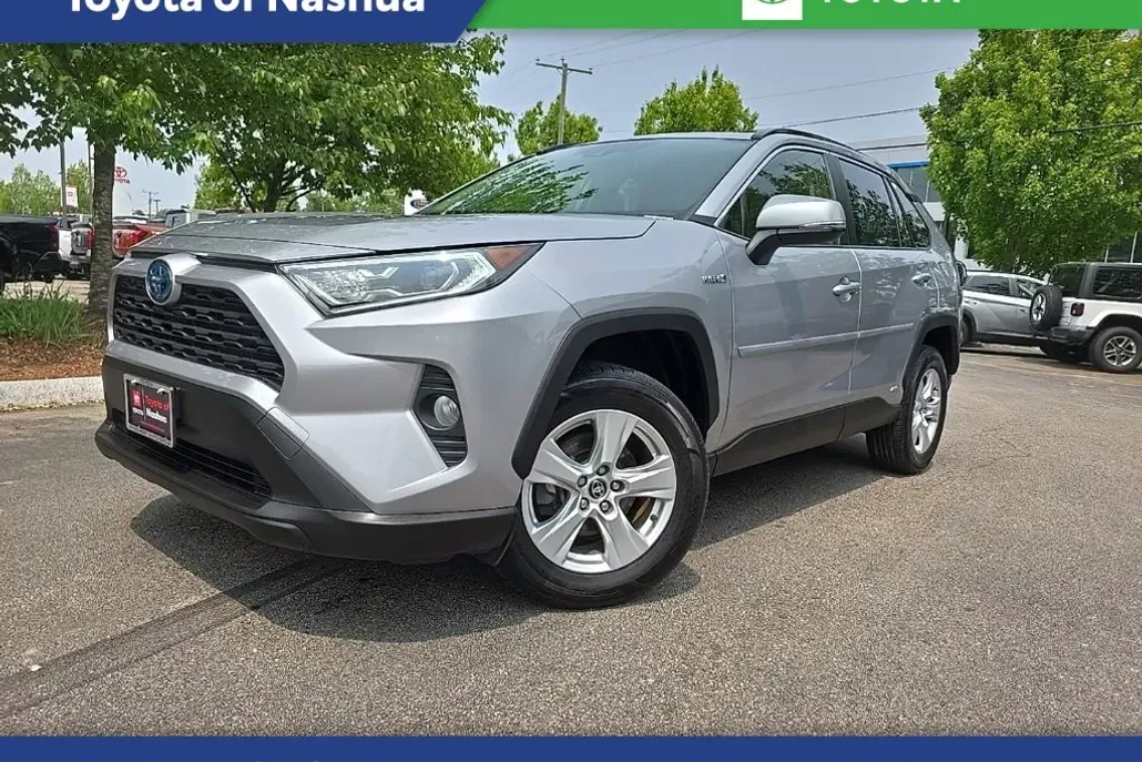 2020 Toyota RAV4 Hybrid XLE photo 1