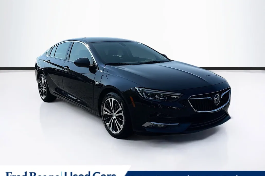 2019 Buick Regal Sportback Essence photo 1