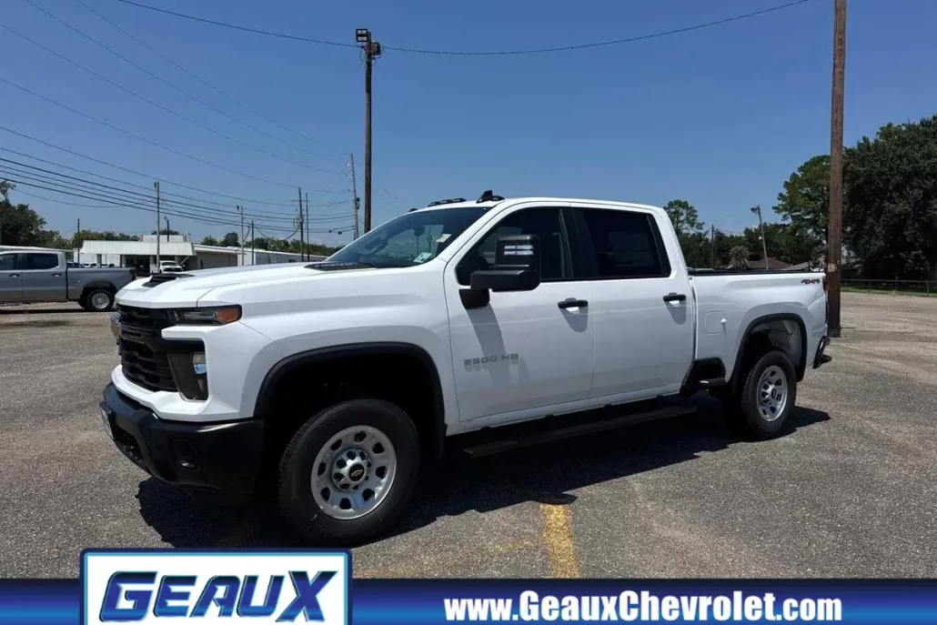 2025 Chevrolet Silverado 2500HD photo 1