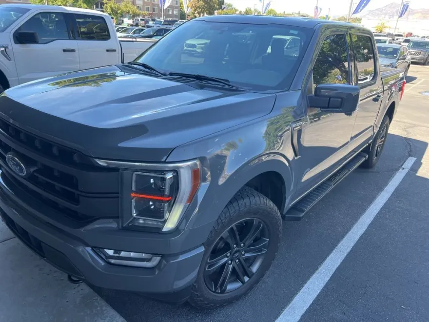 2021 Ford F-150 Lariat photo 1