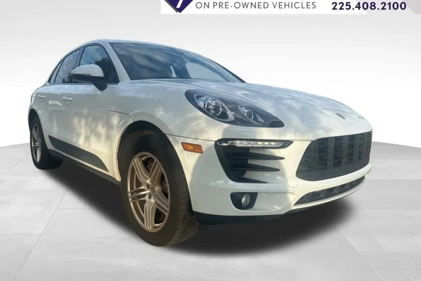2017 Porsche Macan Base photo 1