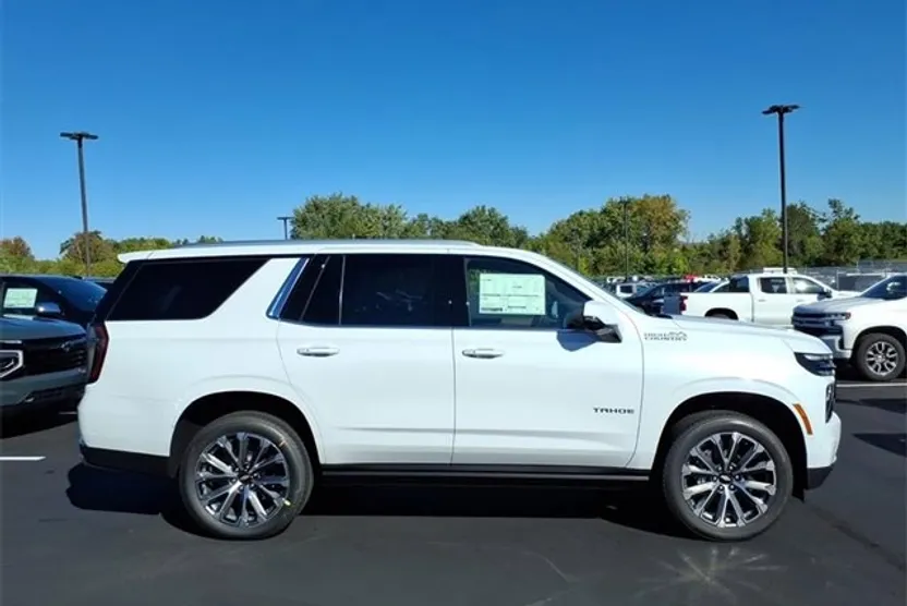 2026 Chevrolet Tahoe High Country photo 1