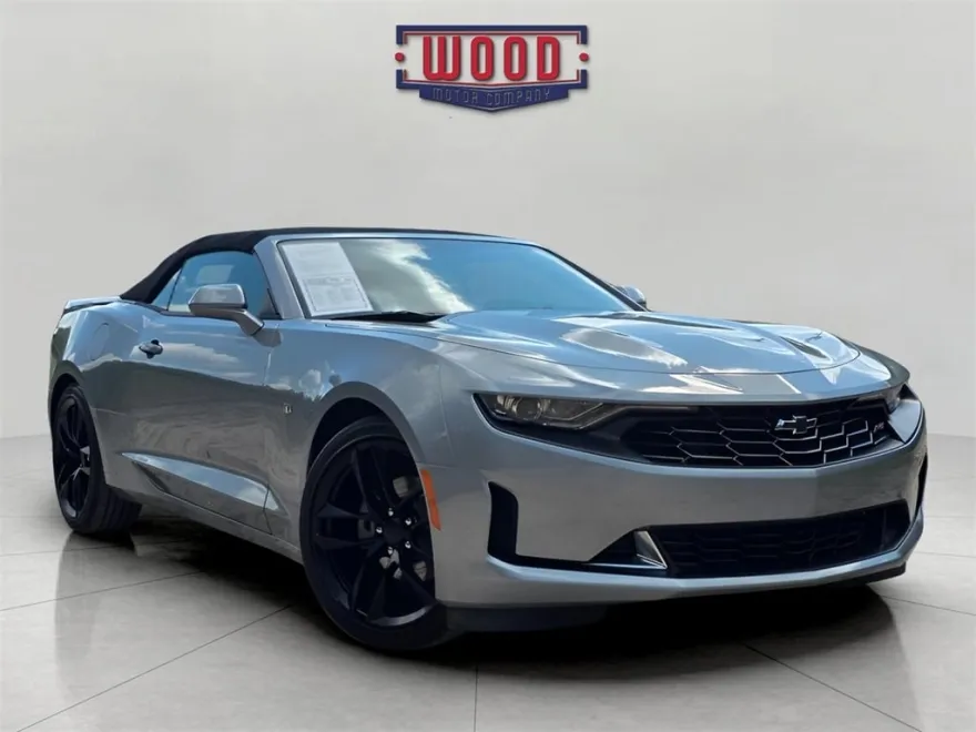 2024 Chevrolet Camaro 2LT photo 1