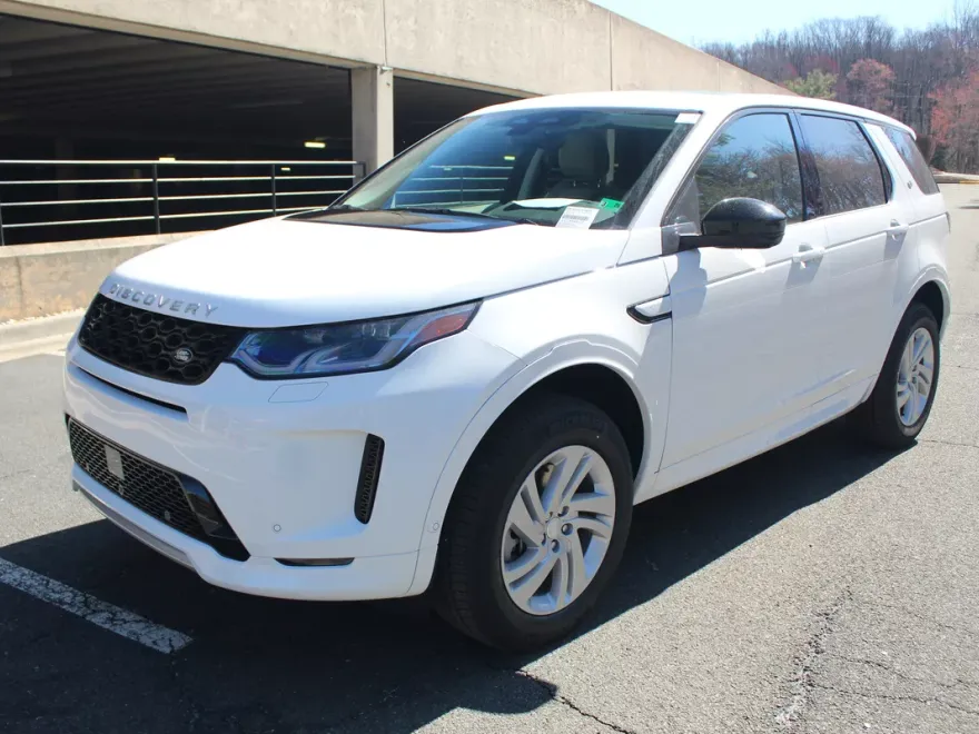 2025 Land Rover Discovery Sport S photo 1