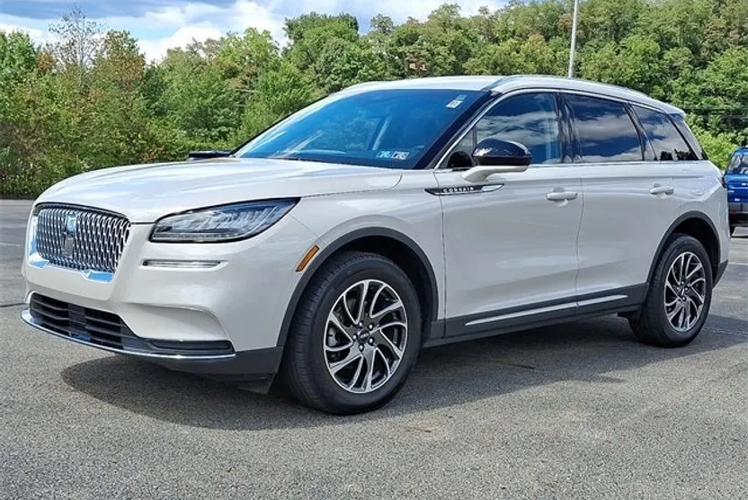 2020 Lincoln Corsair Standard photo 1