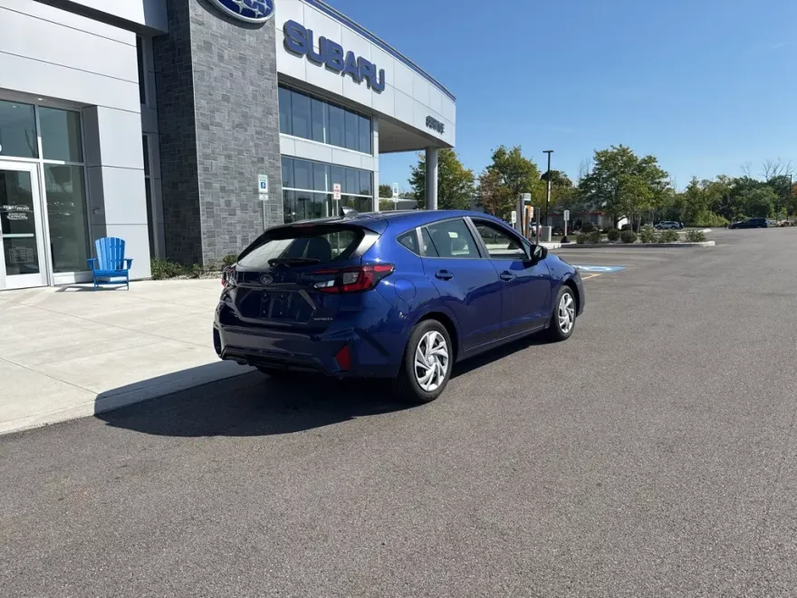2024 Subaru Impreza Base photo 1