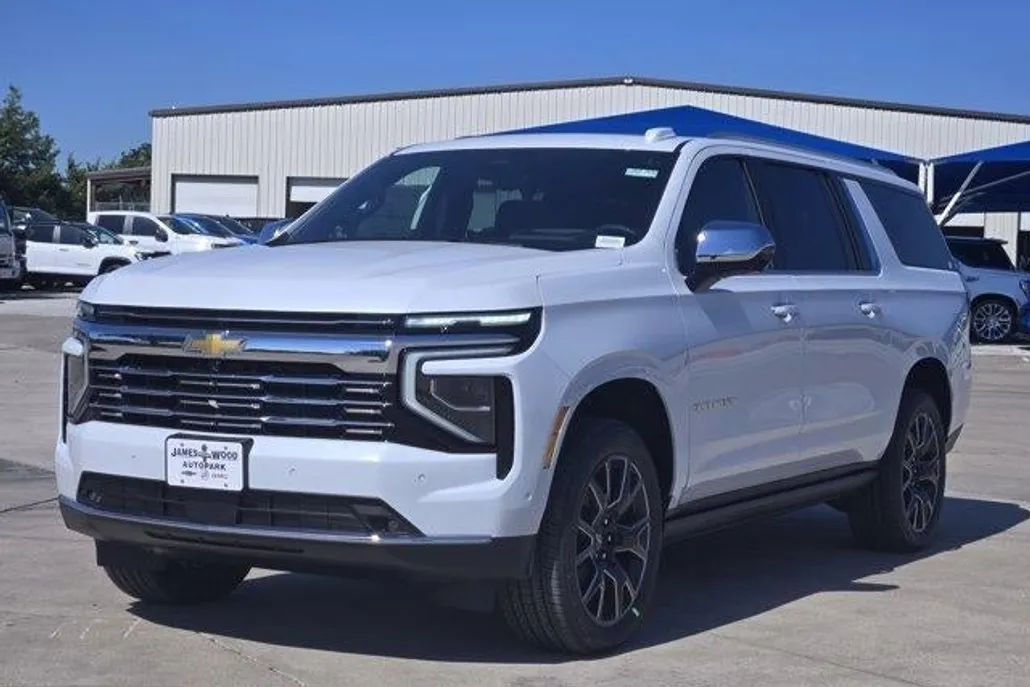 2026 Chevrolet Suburban Premier photo 1