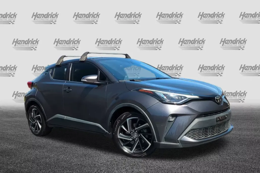 2020 Toyota C-HR Limited photo 1