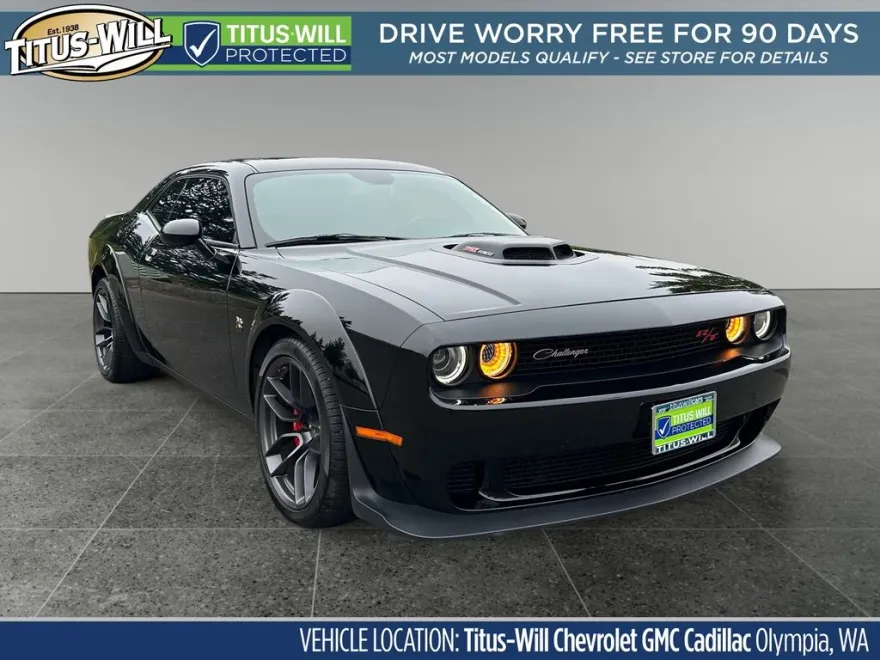2021 Dodge Challenger R/T Scat Pack Widebody photo 1