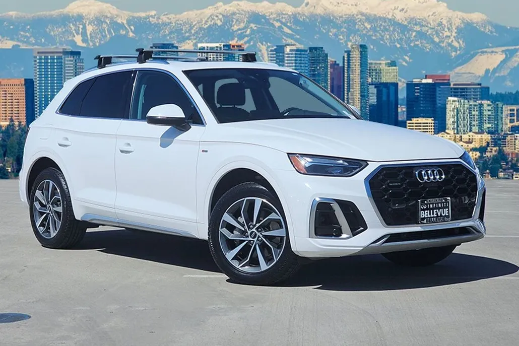 2023 Audi Q5 45 S line Premium photo 1