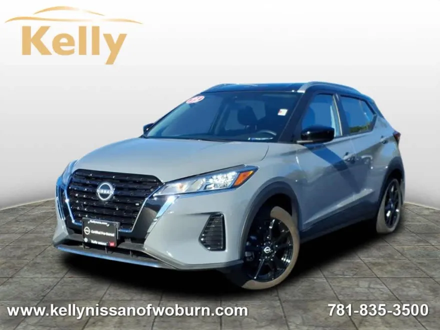2023 Nissan Kicks SV photo 1