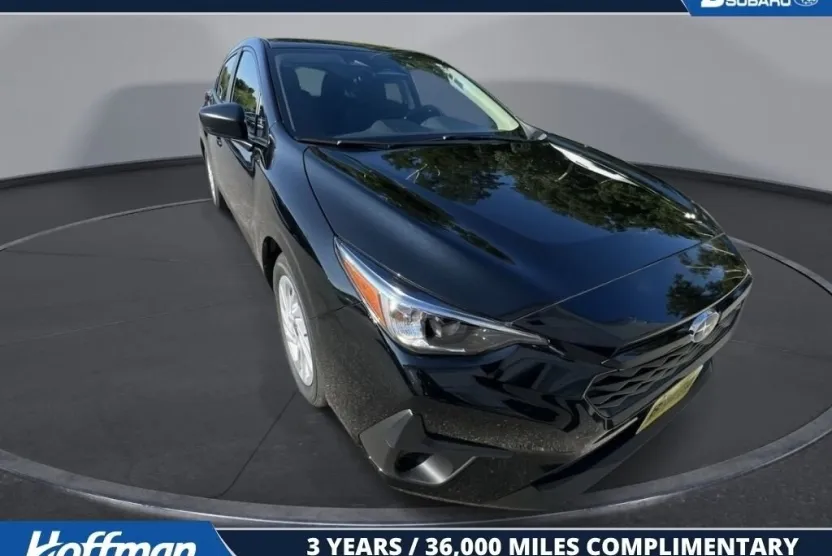 2025 Subaru Impreza Base photo 1