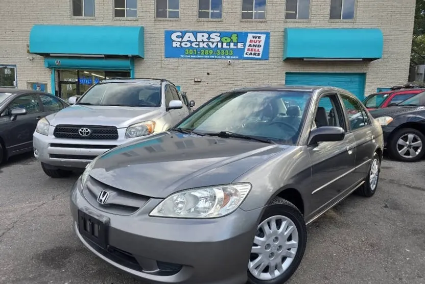 2004 Honda Civic LX photo 1