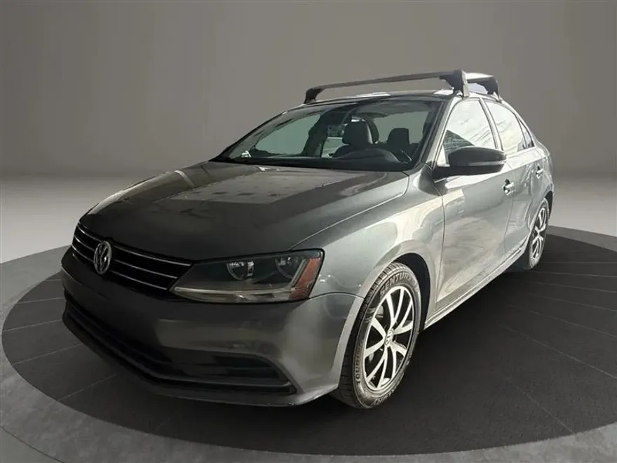 2017 Volkswagen Jetta 1.4T SE photo 1