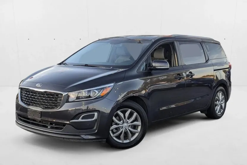 2019 Kia Sedona EX photo 1