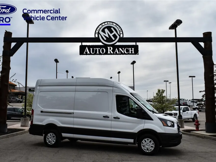 2023 Ford Transit photo 1