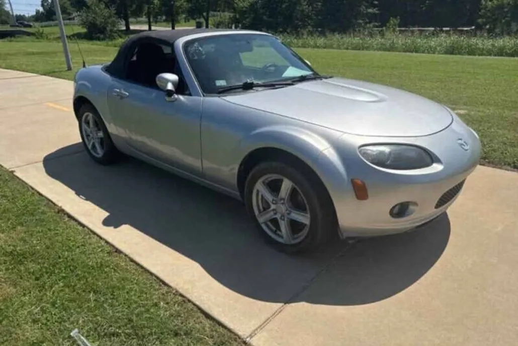 2006 Mazda MX-5 Miata Miata photo 1