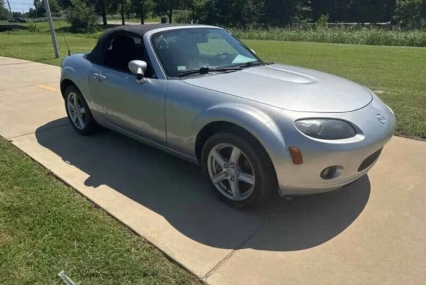 2006 Mazda MX-5 Miata Miata photo 1