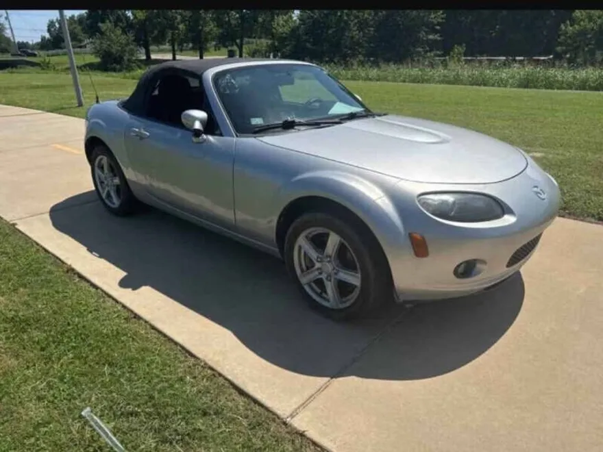 2006 Mazda MX-5 Miata Miata photo 1