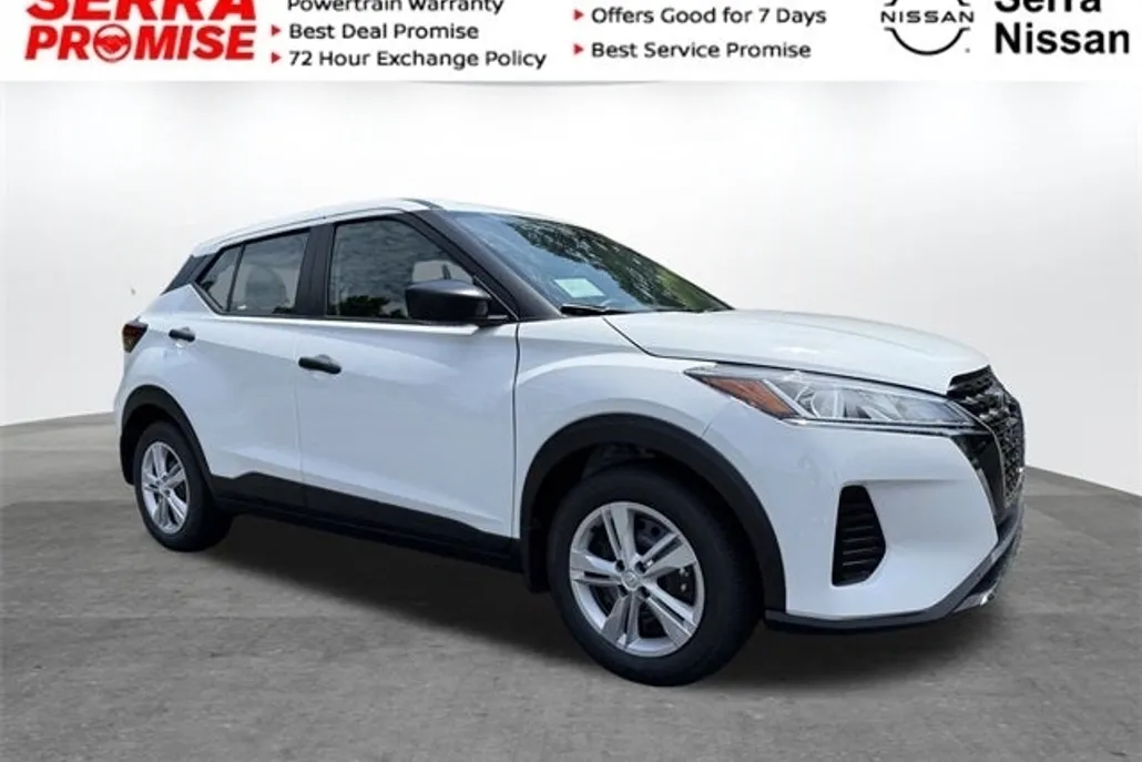 2025 Nissan Kicks Play S photo 1
