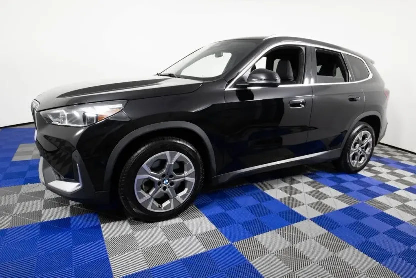 2023 Bmw X1 XDrive28i photo 1