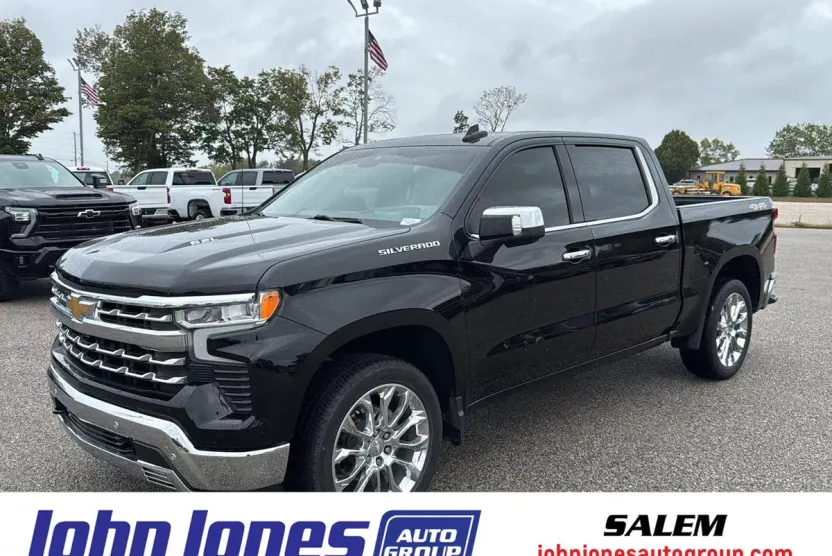 2023 Chevrolet Silverado 1500 LTZ photo 1