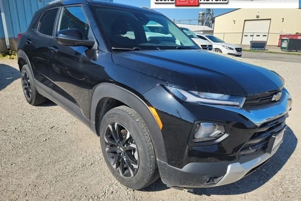 2023 Chevrolet Trailblazer LT photo 1