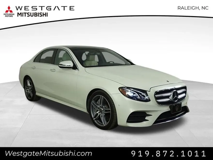 2018 Mercedes Benz E 300 4MATIC photo 1