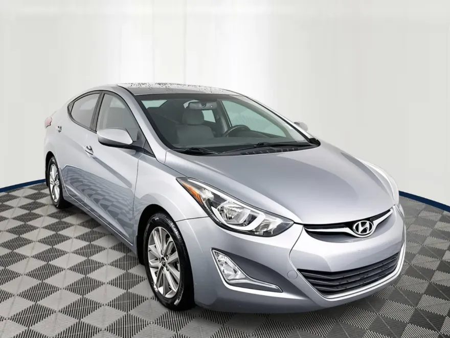 2015 Hyundai Elantra SE photo 1