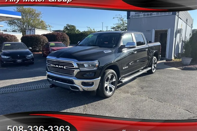 2019 Ram 1500 Laramie photo 1