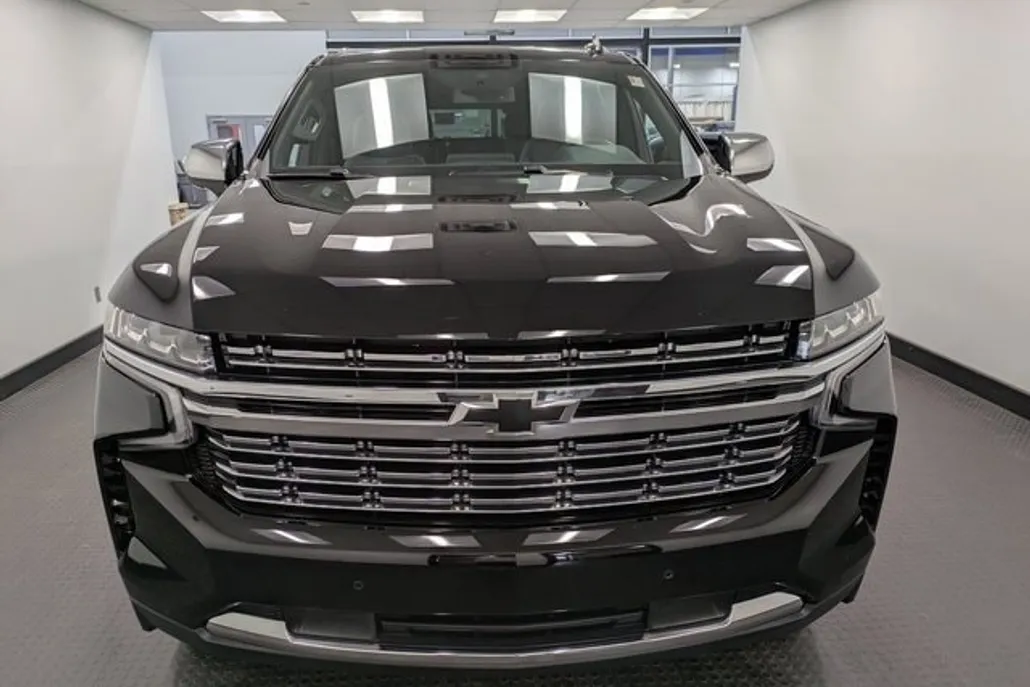 2023 Chevrolet Tahoe Premier photo 1