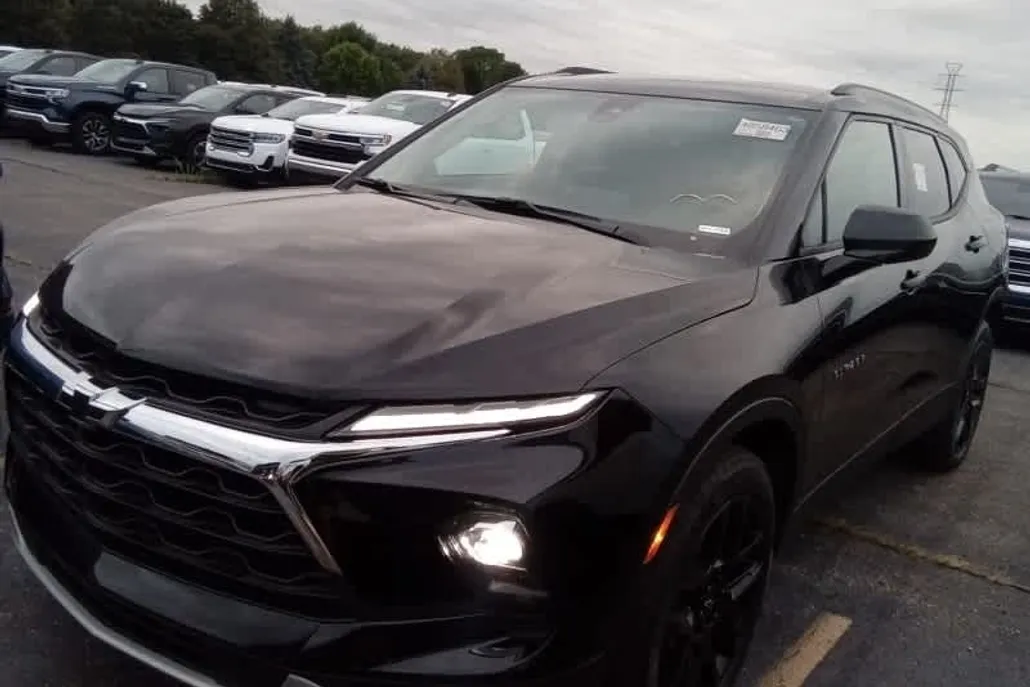2024 Chevrolet Blazer 2LT photo 1