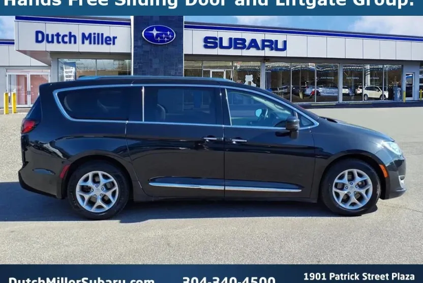 2019 Chrysler Pacifica Touring Plus photo 1