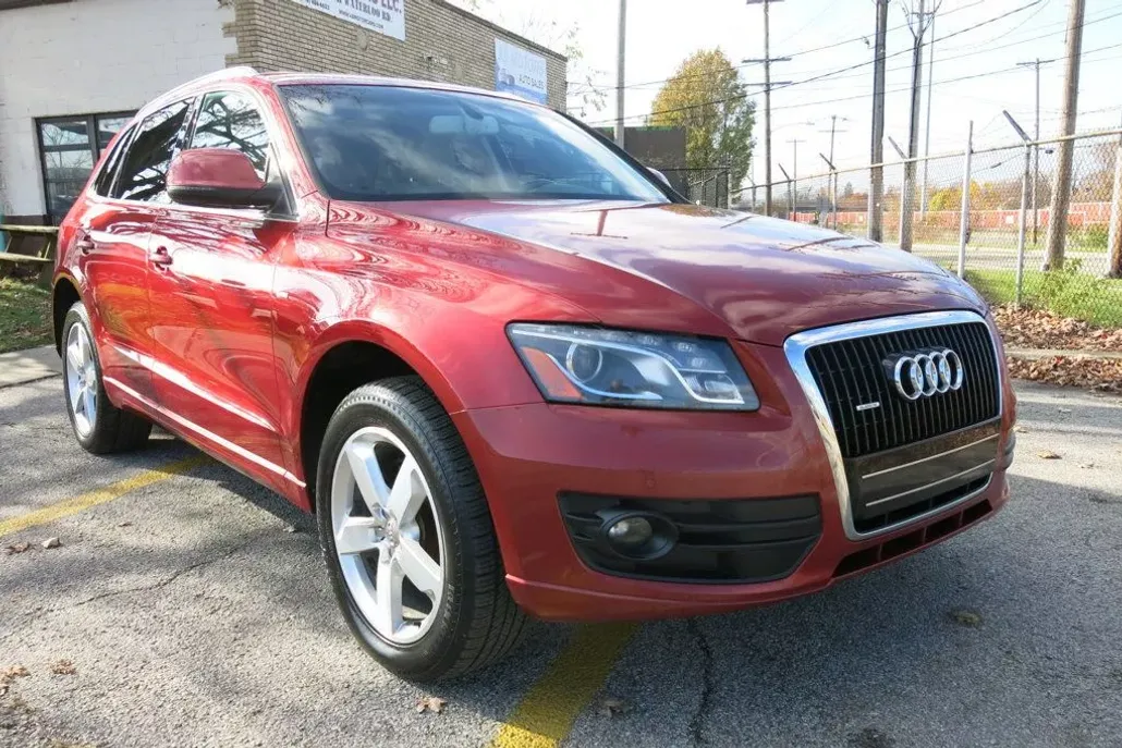 2011 Audi Q5 Premium Plus photo 1