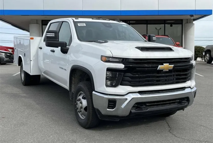 2024 Chevrolet Silverado 3500HD Work Truck photo 1
