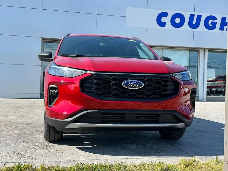 2025 Ford Escape ST-Line photo 1