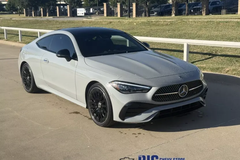 2024 Mercedes Benz CLE 300 photo 1